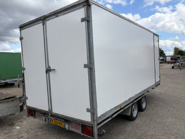 Gesloten aanhanger tbv transport auto's/motoren/fietsen - Afbeelding 3